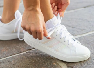 Mnogi se kunu u ovaj jednostavni trik za pranje patika: Vraća belinu u svega nekoliko sekundi, a ne košta ništa