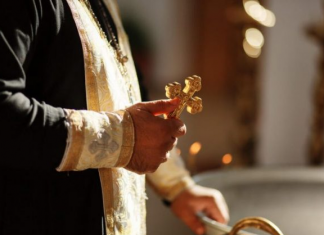 Sveštenik otkrio da li treba da se nosi odeća pokojnika: Rođaci to ne bi trebalo da rade