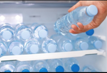 OVA GRUPA LJUDI NIKAKO NE BI SMJELA DA PIJE VODU IZ PLASTIČNE FLAŠE: Ukoliko imate ovu tegobu, izbjegavajte u širokom luku