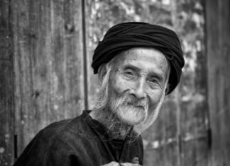 “KAKO RAZLIKOVATI MUDRU ŽENU OD POVRŠNE”: Jedan mudrac je dao pravo objašnjenje, “Pametna ima 2 važne karakteristike