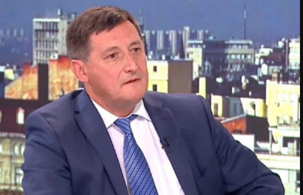 “Hronični umor je bolest i ima šifru”: Dr Milovanović otkriva kako dovodi do totalnog invaliditeta! EVO I KAKO POČINJE