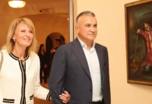 KAD TI JE SIN NOVAK ĐOKOVIĆ – U ovoj velelepnoj vili žive Dijana i Srđan: Unutra je čist glamur, a dvorište je kao iz bajke, pogledajte samo (foto)