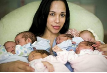 PRIJE DESET GODINA ONA JE RODILA OSMORKE, DOKTOR ZBOG NJE IZGUBIO LICENCU: A evo kako ona i njena djeca DANAS IZGLEDAJU! (FOTO)