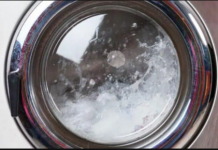 Sipam 3 čaše u veš mašinu i podesim pranje na 90 stepeni: POSLE 2 SATA VEŠ MAŠINA JE KAO NOVA!