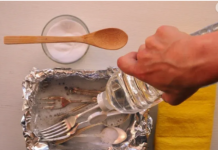 Jednostavnim TRIK0M uz pomoć aluminijske folije vratite sjaj vašem priboru za jelo..