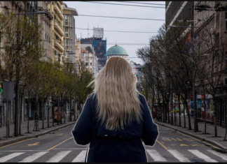SRPKINJA SE ODREKLA NASLEDSTVA U IME BRATA Sada odlučila da sve OBELODANI, progovorila o UCENI: Rekao mi je “Ako uzmeš nešto…”