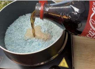 Uzmite običnu koka-kolu, naribajte komad sapuna i neka vam bude pri ruci ovaj kućni trik: KORISTIM GA GODINAMA I PREPORUČAM GA SVIMA!