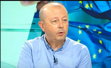 Ljudi misle da im je pao pritisak, a ustvari srce je stalo na trenutak: Srpski kardiolog otkrio šta prvo da uradite kad preskače i lupa