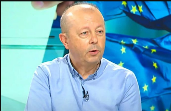 Ljudi misle da im je pao pritisak, a ustvari srce je stalo na trenutak: Srpski kardiolog otkrio šta prvo da uradite kad preskače i lupa