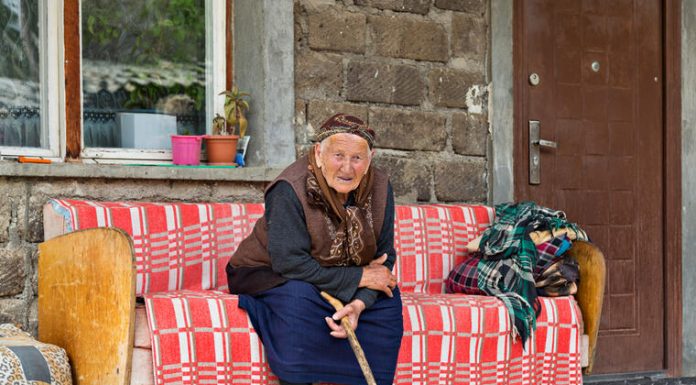 “Ti se ćero vrati za tvoj Beograd”: Svetlana se udala na selu i svekrvine običaje nazvala seljačkim, a onda usledio šok
