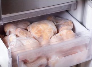 Ovako odmrzavate meso za 5 MINUTA: Da sam bar ranije znao ovaj trik!