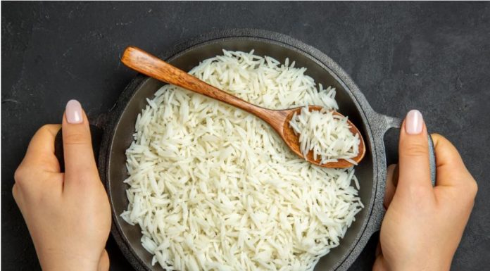Najbolji KUHAR podijelio trik za najbolji pirinač : Biće mek i rastresit, a neće se ni lepiti za dno šerpe!