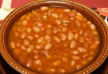 Doktorka otkrila koji sastojak se obavezno dodaje u pasulj da ne bi nadimao: NIKAKO ga ne potapajte u vodu, već…