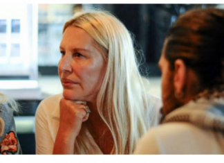 Da li ova garderoba priliči ženi od 78 godina: Verica Rakočević stajlingom sve šokirala (FOTO)