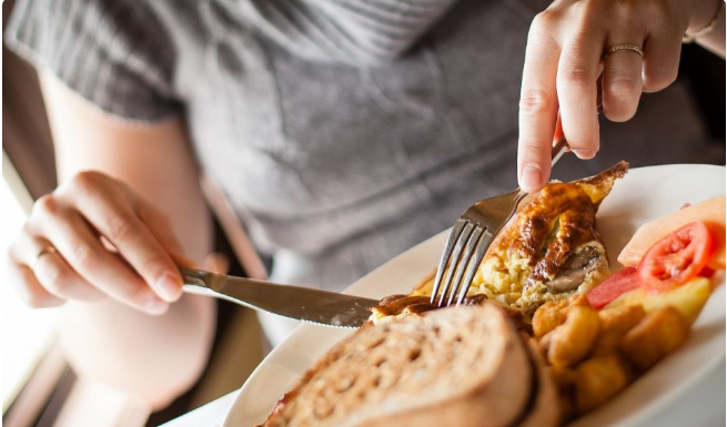 Zašto holesterol skače u nebesa? Na 1 uzrok ne možete da utičete, ali uz 3 lake promene biće pod kontrolom