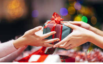 Pokloni Koje Odmah Treba Baciti: Kako Izbjeći Nesreću u Kući