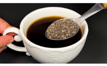 Nakon što sam napunila 50 godina, sredila sam svoju figuru i izgubila višak kilograma: SAMO sam morala da u svoju Kafu dodam kašičicu ovog ČUDA!