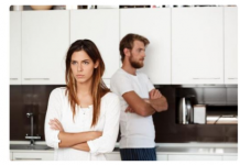 KAD LJUBAV PRESTANE: Stvari koje žena radi kada više ništa ne osjeća prema vama, pogledajte….