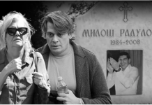 Zatekla ga je nepomičnog: Bol koju je osećala zbog smrti sina Marina Tucaković je prenela u pesmu, a evo ko je otpevao NJENE NAJTUŽNIJE STIHOVE!