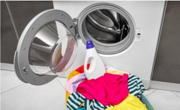 VEŠ IZ MAŠINE IZLAZI VEĆ ISPEGLAN: Stavite 1 stvarčicu u bubanj tokom pranja i gledajte čudo