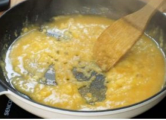 Evo kako napraviti ZAPRŠKU: Mnoge domaćice ne znaju pravu CAKU, pa će ovo jelo biti 10 puta ukusnije!