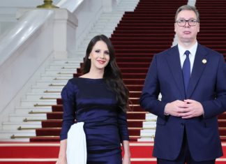 Ovdje žive ALEKSANDAR VUČIĆ I PRVA DAMA: Tamara otvorila vrata porodičnog doma, jeste li očekivali ovako nešto?! (FOTO)