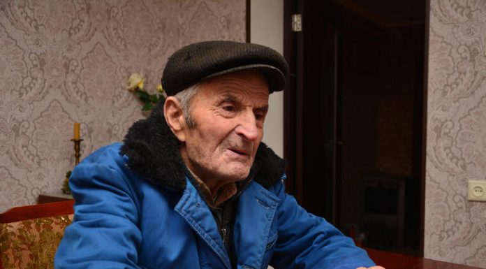 “Razbolela me briga o dementnoj supruzi, obožavao sam je”: Dao je u dom, šta mu je uradila na samrti ostavlja bez daha