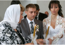 Nikola iz Bora rekao majci da mu ne dolazi na svadbu, da ga ne blamira jefinom odećom: Otac ga je postideo 1 rečenicom