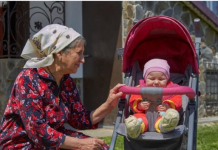 Ostavila sam bebu svekrvi na 10 minuta, a ona joj obrijala glavu: Naterala me da budem zla, pa je plačući kući otišla