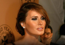 Melanija Tramp u bikiniju je kao boginja, ima 54 a zgodnija od duplo mlađih cura: Kune se u 1 vežbu za savršene obline