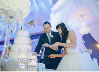 Imali su venčanje iz bajke, a na medenom mesecu je sve puklo u PARAMPARČAD: Odbili su njegovu karticu, a kad je pozvala banku IMALA JE ŠTA I DA ČUJE – njegova TAJNA je da se smrzneš!