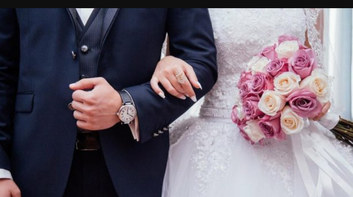 GOSTI OSTALI GLADNI NA SVADBI, PA POLUDELI OD BESA: U ŠOKU gledali u tanjir, a jedan mladin potez je bio VRHUNAC BEZOBRAZLUKA