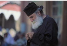 Sveštenik otkrio da li se smije nositi odjeca pokojnika – Najblizi jednu stvar ne trebaju raditi ni u ludilu! GRESKE VELIKE