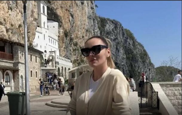 Otac Ahmed je neverovatno reagovao kad je pevačica prešla u pravoslavlje: Karijeru počela udajom za albanskog pevača