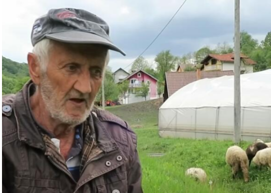 “Kad se preudala, majka je nas 3 bacila u sneg: Pamtim kad su svatovi došli po nju, a mi deca krenuli za njom…”