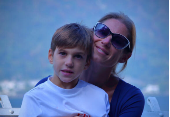 Muž mi uz jutarnju kafu pred našom decom rekao – Danka, ja odlazim: Poželeo mi je da prosim, nije mu se ostvarila želja