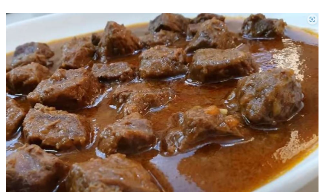 Ovu namirnicu uvijek dodajte u gulaš, meso će se raspadati, a ukus biti nezaboravan