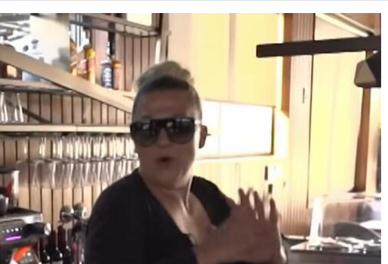 “Sinu su sve dali, nek’ im on nosi prezime, ja neću”: Naša glumica krala struju da preživi, a bogatstvo dobio njen brat