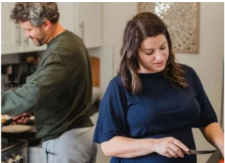 Žena podijelila neobično iskustvo: “Napravila sam pitu i tako saznala da me muž vara”