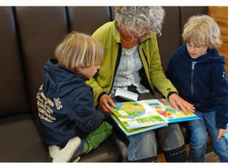 Baka tražila novac za čuvanje unuka, a odgovor njene snahe postao je pravi hit