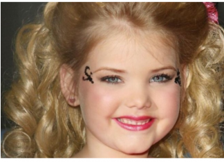 Sa dvije godine majka je sIala u solarijum, proglašena za najljepšu djevojčicu u cijeloj Americi: A pogledajte kako sada izgleda, transformacija je očigledna