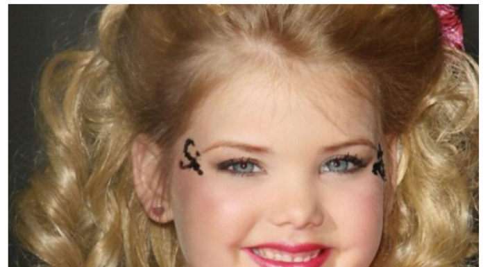 Sa dvije godine majka je sIala u solarijum, proglašena za najljepšu djevojčicu u cijeloj Americi: A pogledajte kako sada izgleda, transformacija je očigledna