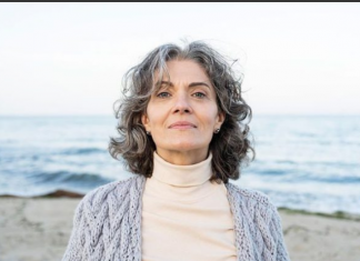 KAKO RAZUMJETI DA JE ŽENA OSTARILA: 1 stvar u ponašanju žene odaje “staricu” u njoj