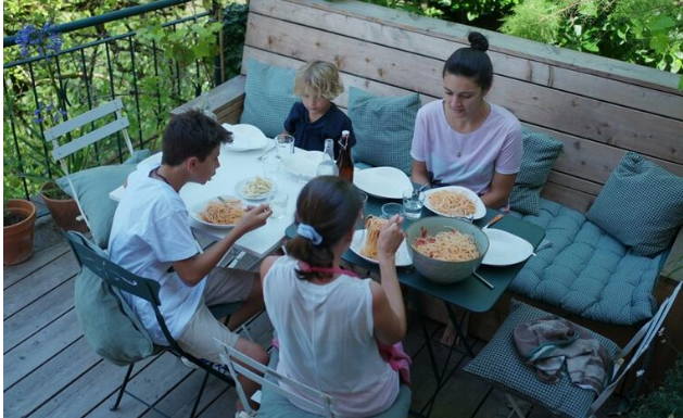 Bosanka poludela zbog ponašanja snaje i brata: “Dođu na 15 dana iz Nemačke, a od života nam naprave pakao”