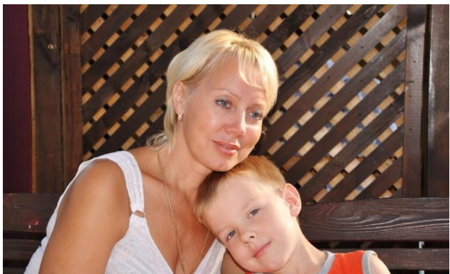 Otac me vređao da sam rodila kopile koje on mora da hrani: Radmila sina dala u dom, posle 5 godina stižu joj bolne vesti