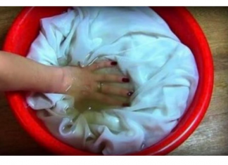 Očistila je sve zavjese u kući do snježno bijelog stanja za 3 sata: Dijelim stari TRIK za koji mnogi ljudi ne znaju!