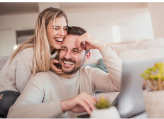 BLAGO VAMA AKO STE S NJIMA U BRAKU: Muškarci rođeni u ovom znaku PAZIT ĆE NA VAS KAO NA KRALJICU! (FOTO)