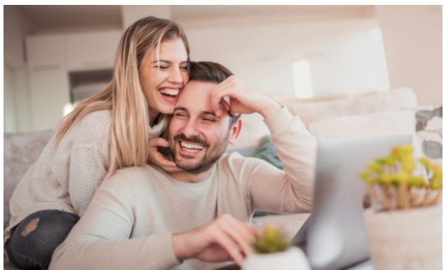 BLAGO VAMA AKO STE S NJIMA U BRAKU: Muškarci rođeni u ovom znaku PAZIT ĆE NA VAS KAO NA KRALJICU! (FOTO)