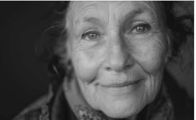 “Ne oslanjajte se na djecu – tako će vam starost biti sretna”: Mudar savjet starice od 80 godina