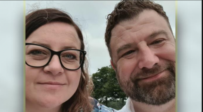 PRE 25 GODINA JE DOBIO PRVI MOBILNI I IZ DOSADE POSLAO PORUKU NA NEPOZNATI BROJ: Ni u najluđim snovima nije mogao da pretpostavi od koga će dobiti odgovor